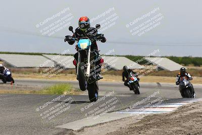 media/May-26-2025-Lets Ride (Mon) [[3bf1de1d65]]/C Group/1240pm (Wheelie Bump)/